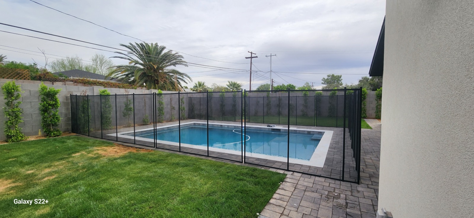 Mesh pool fence — Arizona